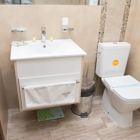 Hotel Crystal Pecinci